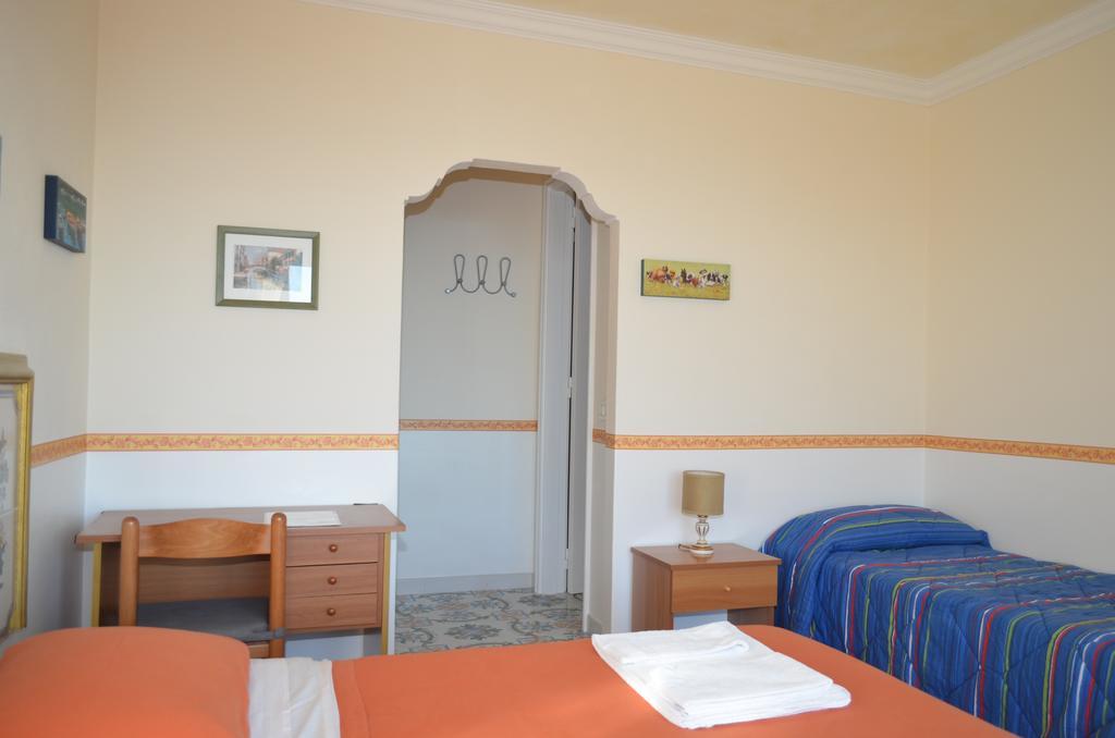 Le Ginestre Di Capri Bb & Holiday House Anacapri  Exterior foto
